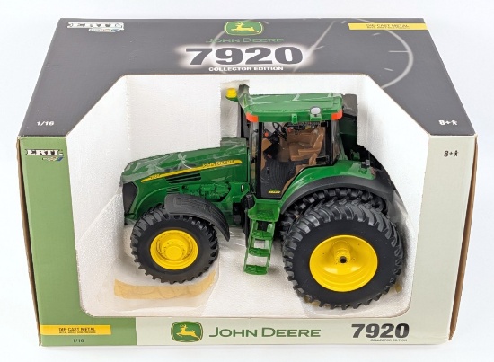 1/16 Ertl John Deere 7920 Tractor w/ Duals