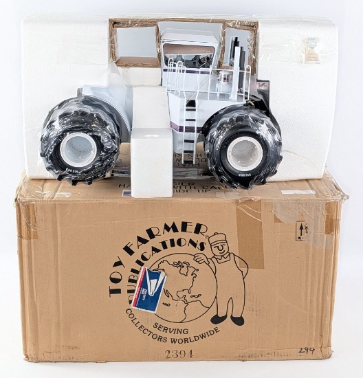 1/16 Die-Cast Promotions Factory Big Bud 16V-747 4wd Tractor - 760HP