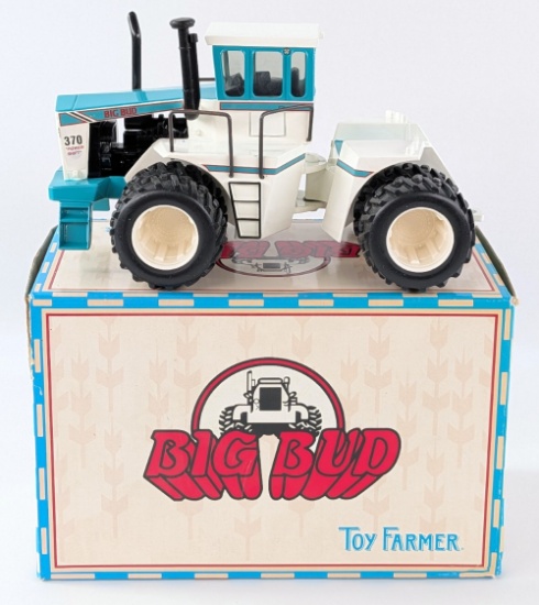 1/32 Ertl Big Bud 370 Tractor - Bafus Blue