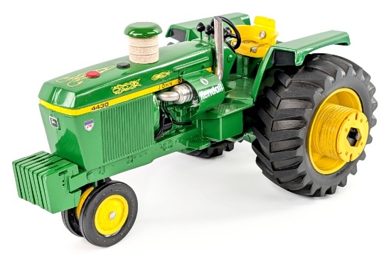 Custom 1/16 John Deere 4430 Pulling Tractor