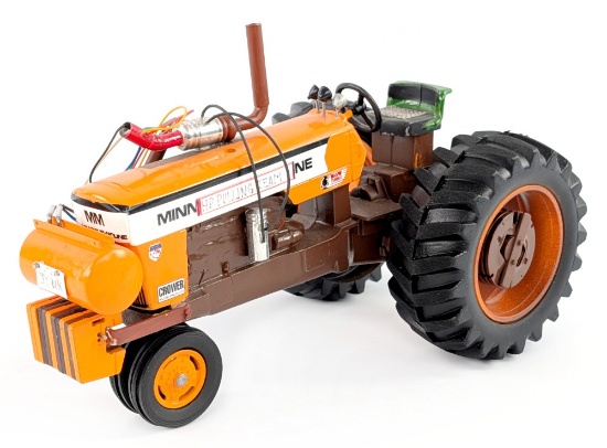 Custom 1/16 Minneapolis Moline Pulling Tractor
