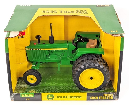 1/16 Ertl John Deere 4040 Open Station Tractor w/ Duals