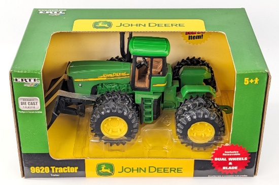 1/32 Ertl John Deere 9620 Tractor with Dual Wheels & Blade