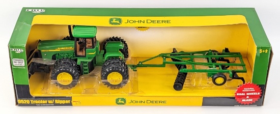1/32 Ertl John Deere 9520 Tractor with Ripper