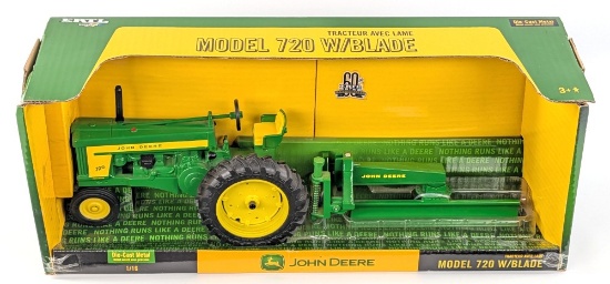 1/16 Ertl John Deere Model 720 Tractor with Blade