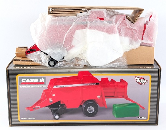 1/16 Ertl Case IH 8575 Large Square Baler