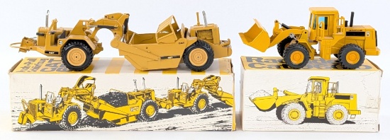 1/50 NZG CAT 966D Wheel Loader & CAT 627 Push-Pull Scraper