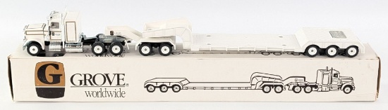 1/50 Siku Grove Worldwide Semi Truck w/ Lowboy Trailer