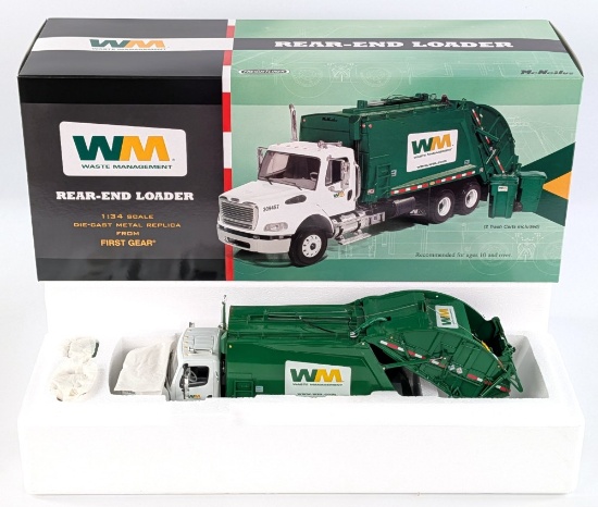 1/34 First Gear Freightliner Waste Management Rear-End Loader Garbage Truck