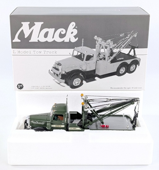 1/34 First Gear L-Model Mack Tow Truck