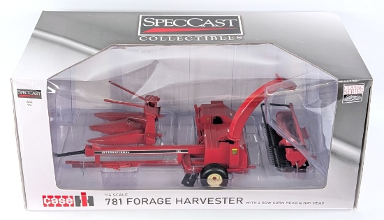 1/16 SpecCast Case IH 781 Forage Harvester with Corn Head and Hay Head
