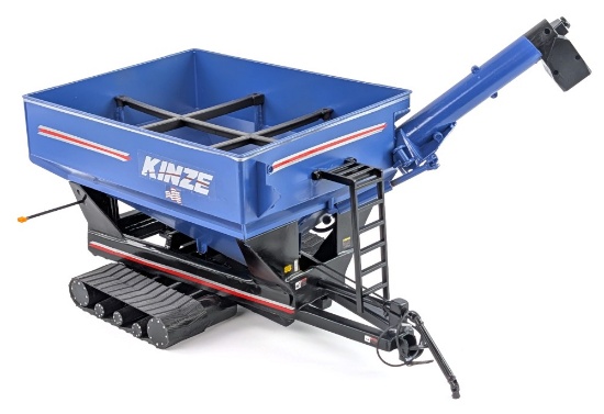 Custom 1/16 Kinze Auger Grain Cart