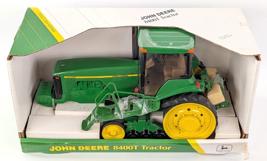 1/16 Ertl John Deere 8400T Tractor