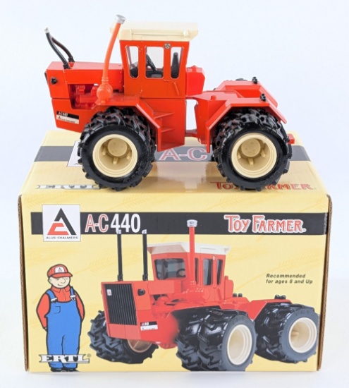 1/32 Ertl Allis-Chalmers 440 4wd Tractor Toy Farmer Edition