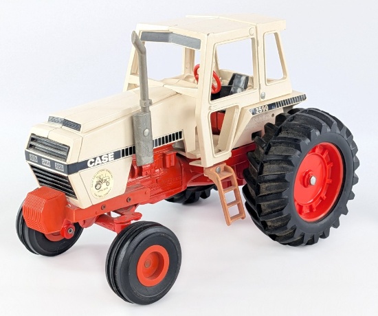 1/16 Ertl Case 2590 Tractor with Cab