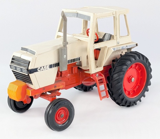 1/16 Ertl Case 2390 Tractor with Cab