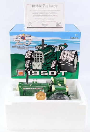 1/16 Ertl Oliver 1950-T Tractor with Duals 2002 NFTS