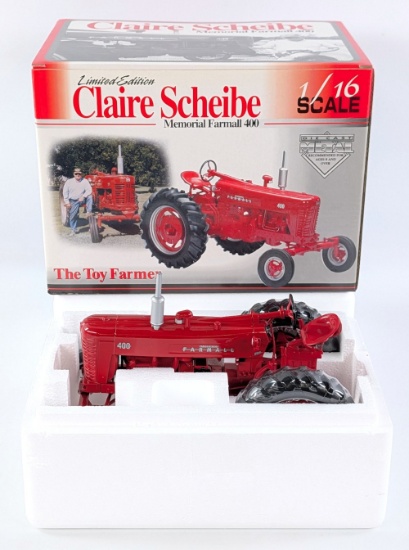 1/16 SpecCast Claire Scheibe Farmall 400 Memorial Tractor