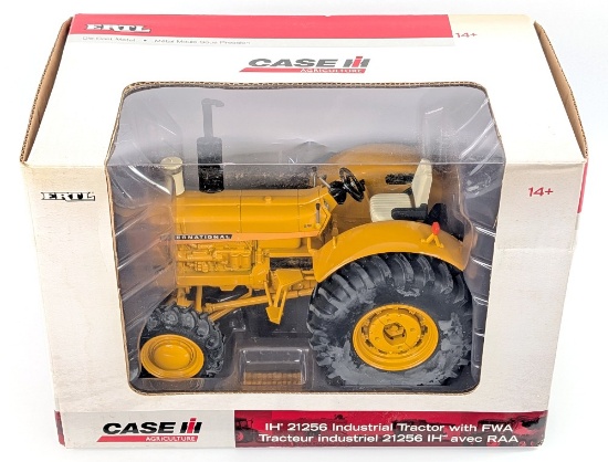 1/16 Ertl IH 21256 Industrial Tractor with FWA