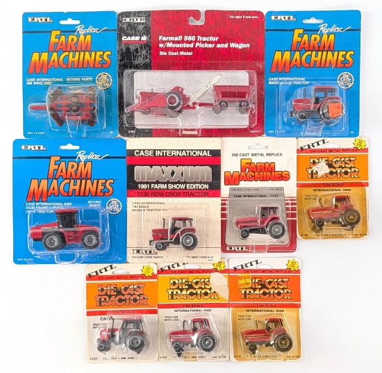 1/64 Ertl Case International Tractors and Winged Disk