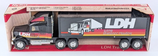 Nylint Long Distance Hauling Semi Truck and Trailer