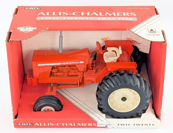 1/16 Ertl Allis-Chalmers Two-Twenty Tractor
