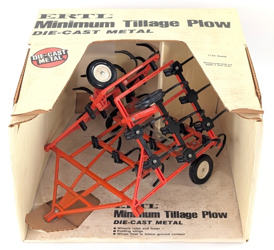 1/16 Ertl Minimum Tillage Plow Orange / Allis-Chalmers