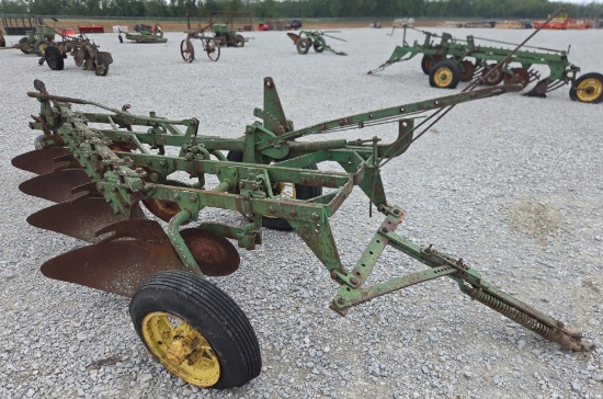 John deere 4 Bottom Pull Type Plow