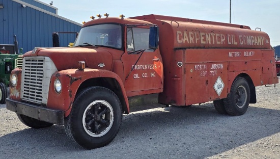 (FF) 1970 International Harvester Loadstar 1600 Fuel Delivery Truck