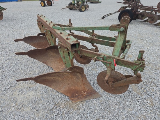 John Deere 3 Bottom 3 Point Plow