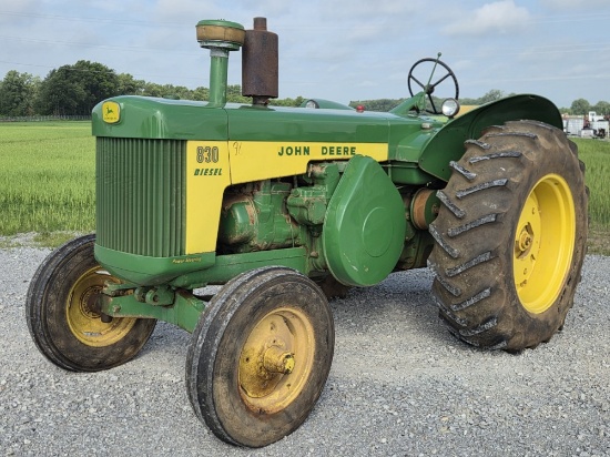 John Deere 830 Diesel Standard