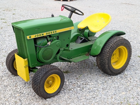 John Deere 110