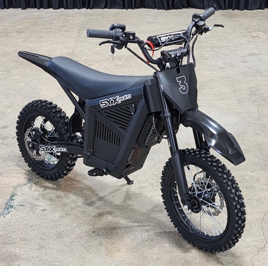 Syx Moto #3 Dirt Bike