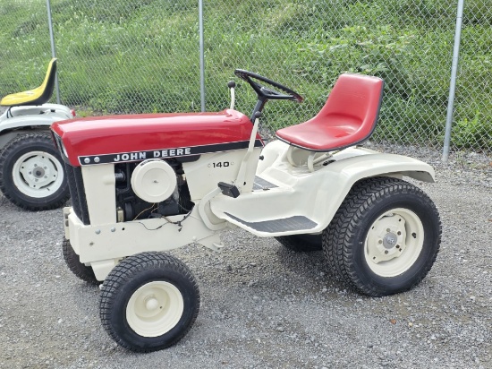 John Deere 140 Patio Set H1