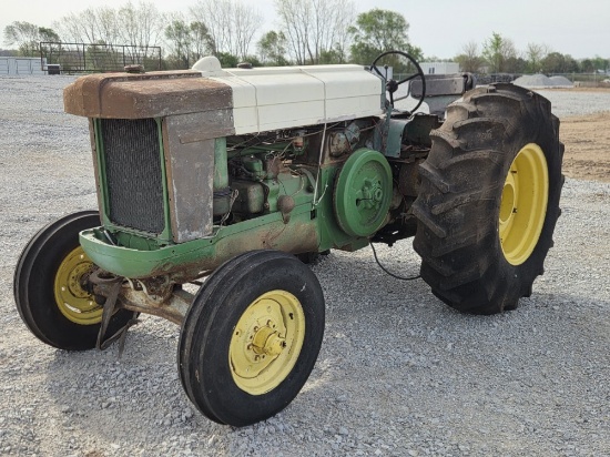 John Deere 620 Orchard Gasoline