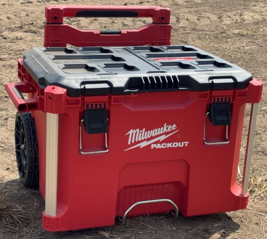 Milwaukee Packout Rolling Heavy Duty Toolbox