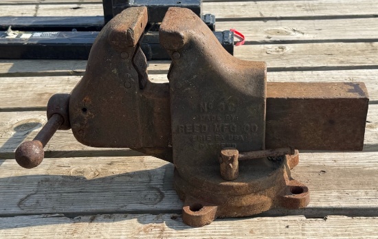 Reed Manufacturing No. 26 Heavy Duty Bench Vise