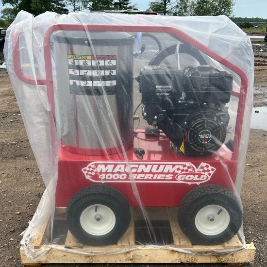2026 Magnum 4000 Gold Series Hot Water Pressure Washer GS18
