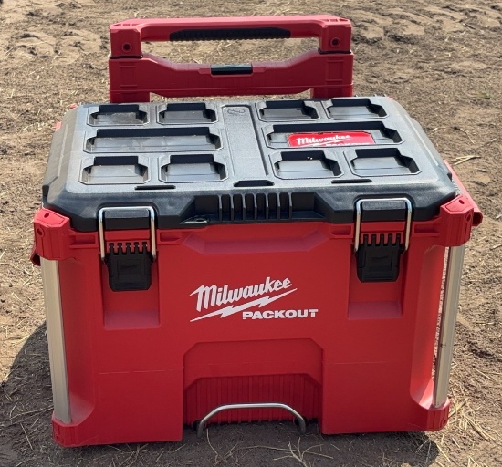 Milwaukee Packout Rolling Heavy Duty Toolbox