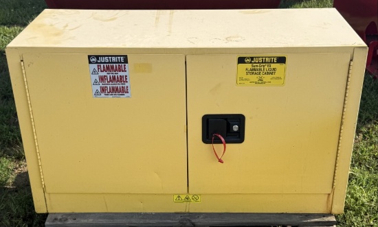 Justrite 891700 Sure-Grip EX 17 Gallon Wall Mount Flammable Liquid Storage Cabinet