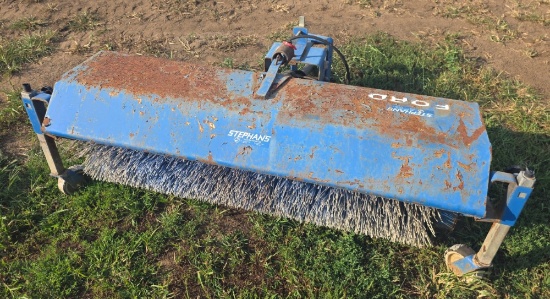 New Holland Front Mount Rotary Broom Attachment