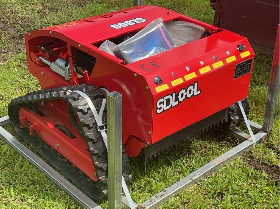 SD LOOL Remote-Controlled Crawler Lawn Mower SL800