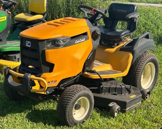 Cub Cadet XT2 Lawn Tractor