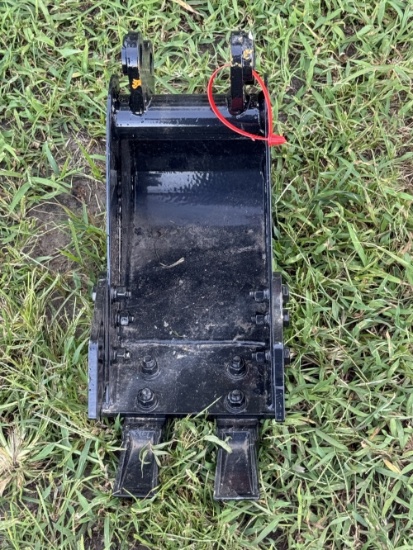 8Ó Narrow Trenching Bucket