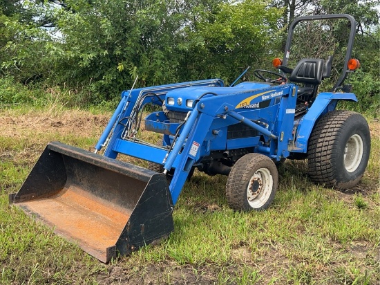 New Holland TC30 Utility Tractor With 110TL Front-End Loader