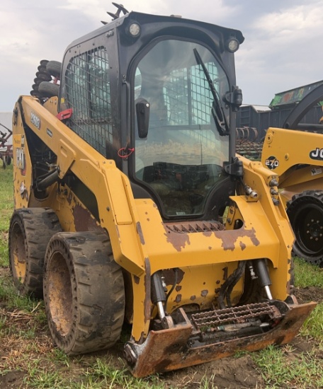 CAT 236D3 Skid Steer Loader