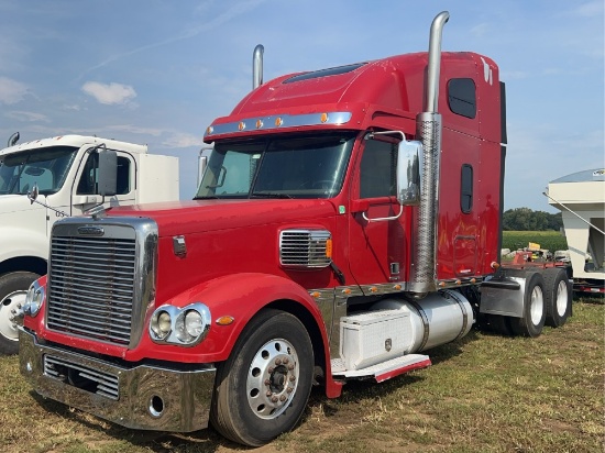 2012 Freightliner Coronado Sleeper Cab Semi