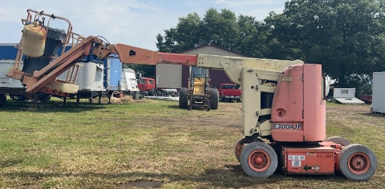 2000 E300AJP Electric Articulating Boom Lift