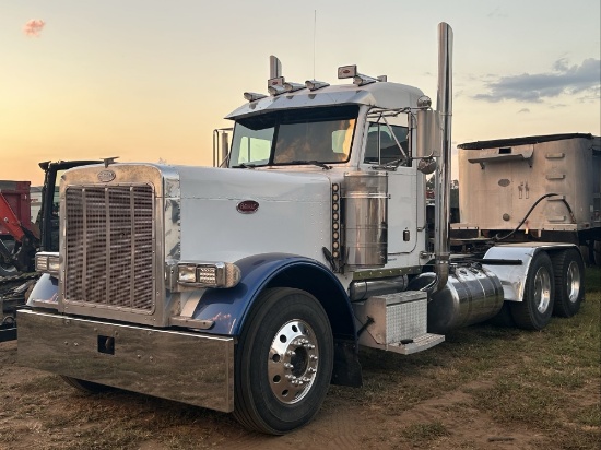 2004 Peterbilt 379 Semi-Tractor