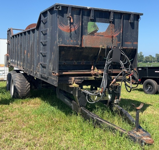 Steel 26Õ Twin Beater Manure Spreader